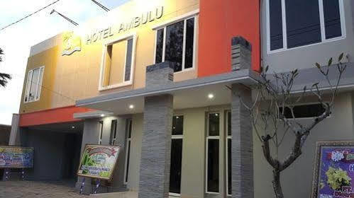 Ambulu Hotel Lojejer Exterior foto